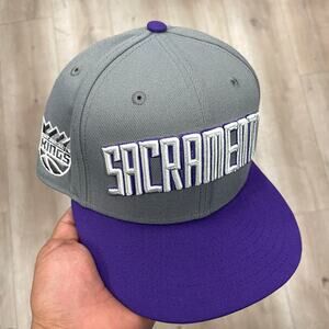 New Era Sacramento Kings 2022/23 City Edition Official Fitted Hat Cap Size 7 3/8